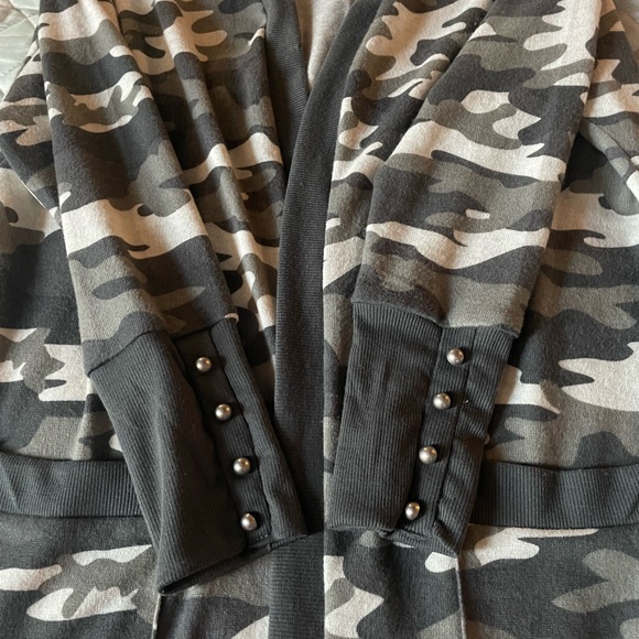 French laundry cardigan sweater,size small - Picture 3 of 5